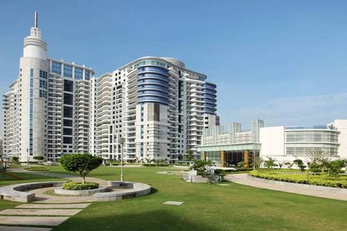 Flat Sale DLF Pinnacle Golf Course Road Gurgaon